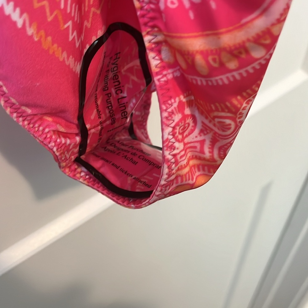 NWT Ramy Brook Zuma Reversible Plunge Pink Multi One-Piece Swimsuit NWT Large - Picture 3 of 10